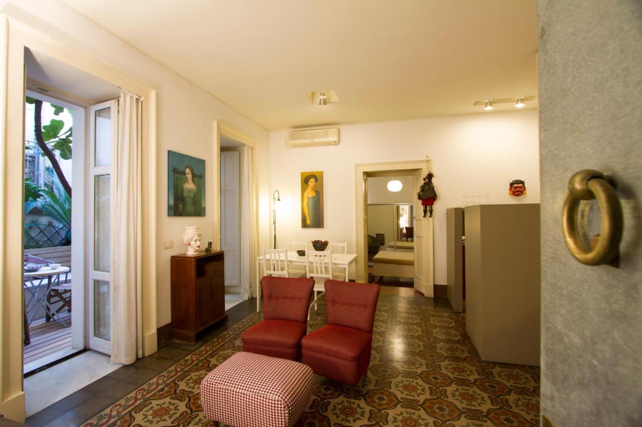Tre Vie Apartment Con Terrazzo Giardino Pensile Catania Exterior photo