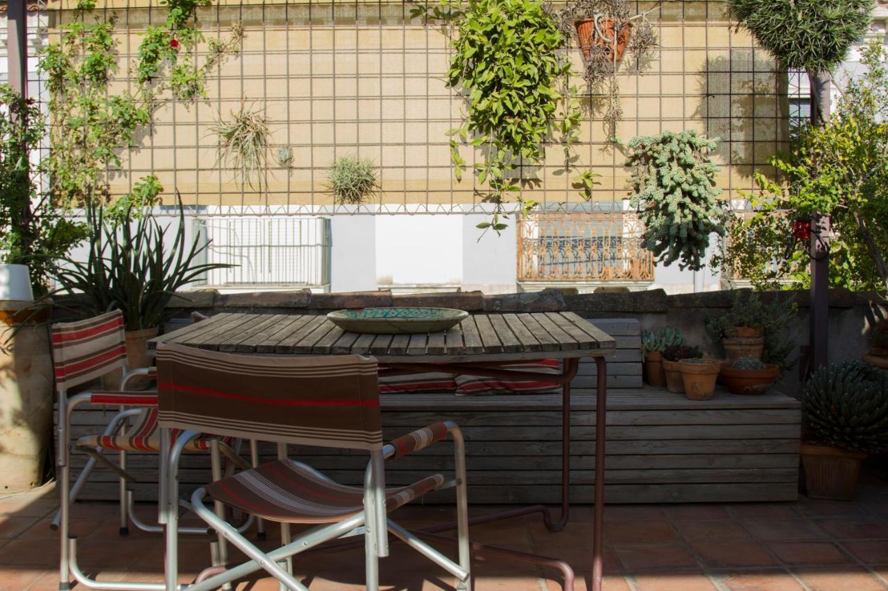 Tre Vie Apartment Con Terrazzo Giardino Pensile Catania Exterior photo
