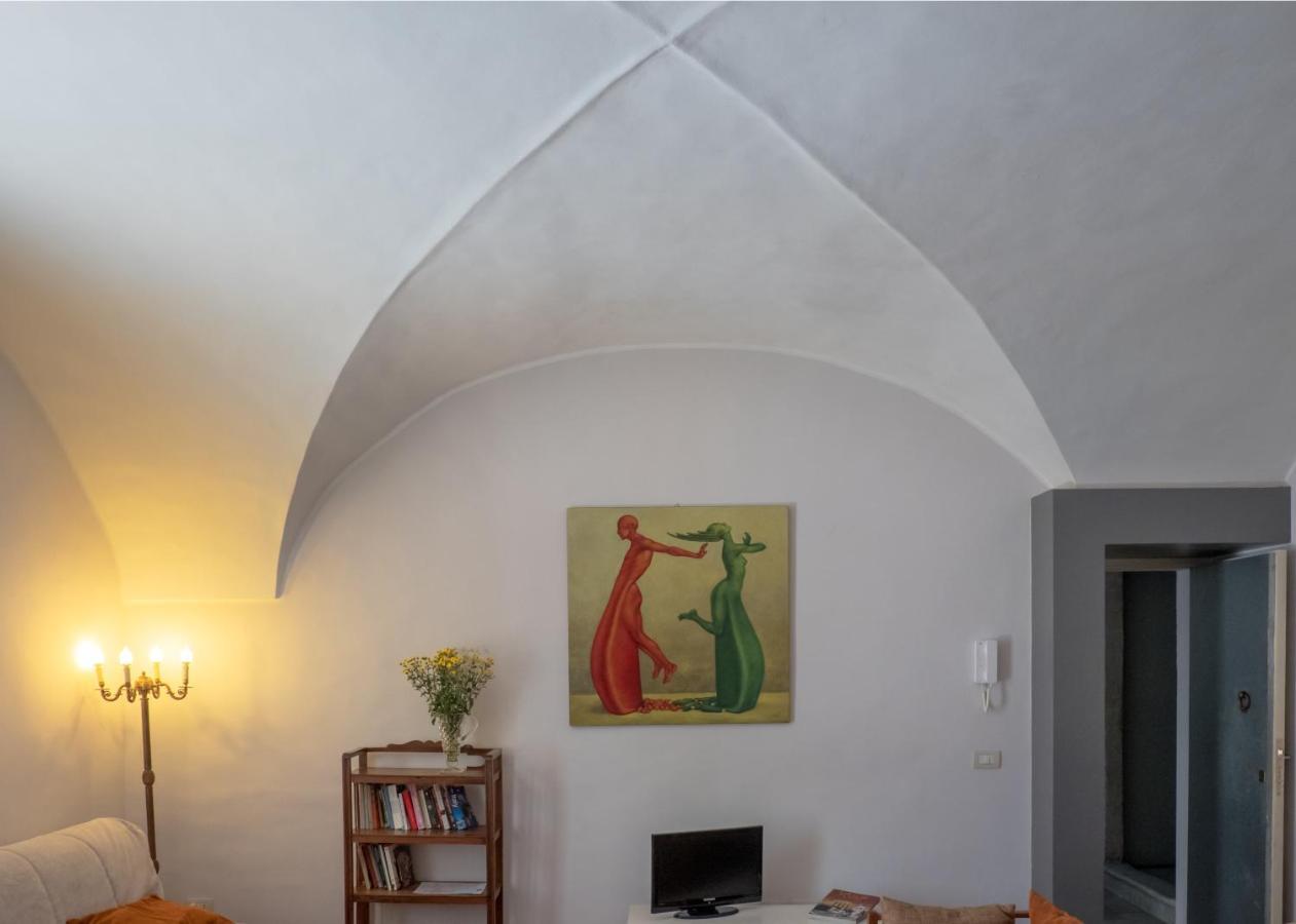 Tre Vie Apartment Con Terrazzo Giardino Pensile Catania Exterior photo